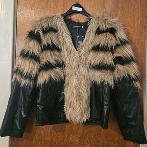 NWT Rare 4XL Lanshifei Faux Fox Fur Black Leather Coat Soft Supple Beautiful
